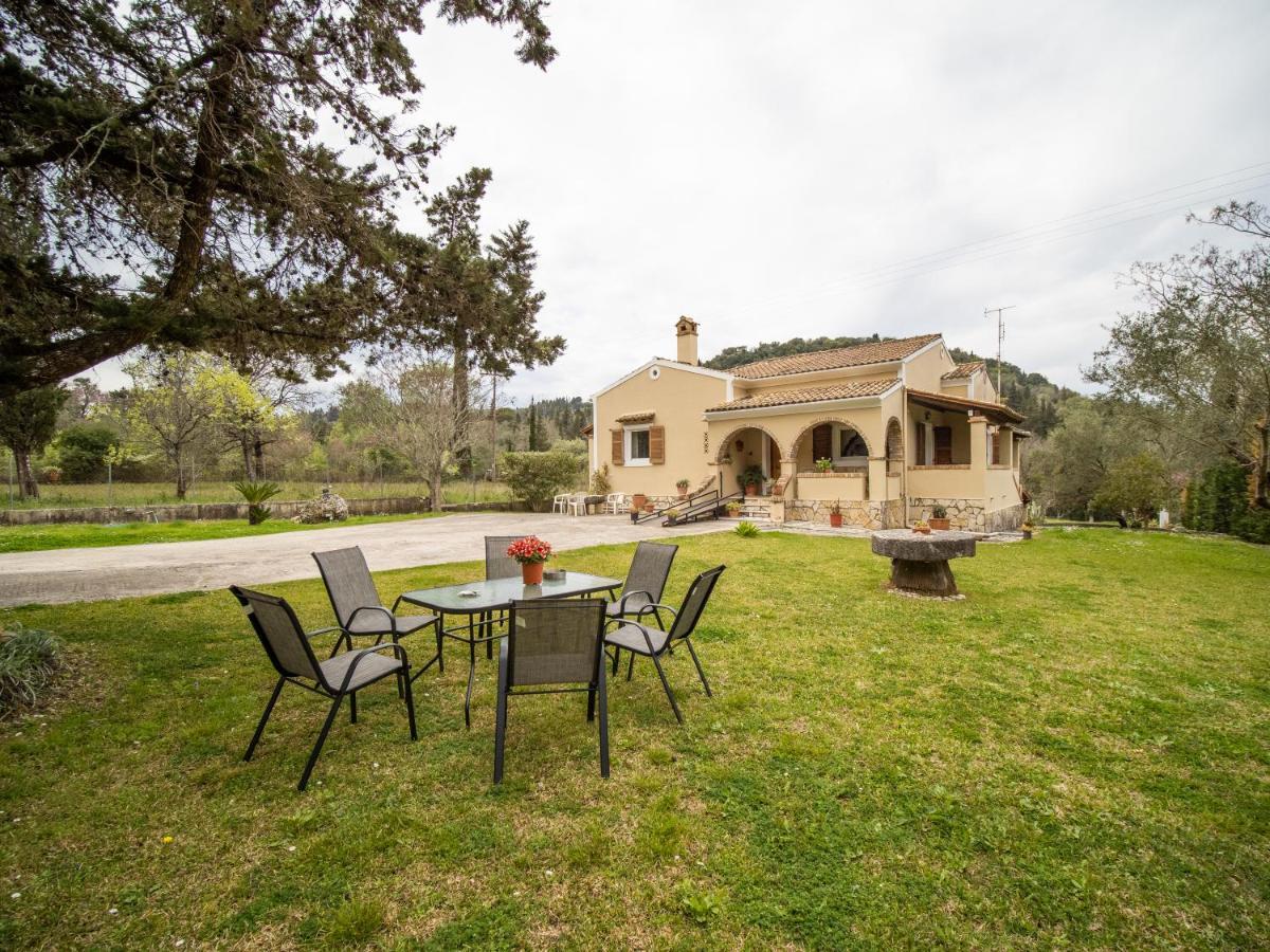 Villa Haris Gazátika Extérieur photo